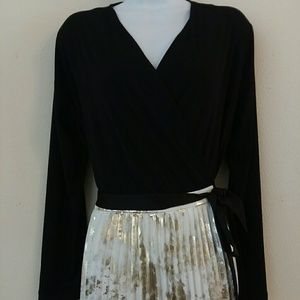 LuLaRoe Elegant Deanne Wrap Dress XL.  Black  Gold